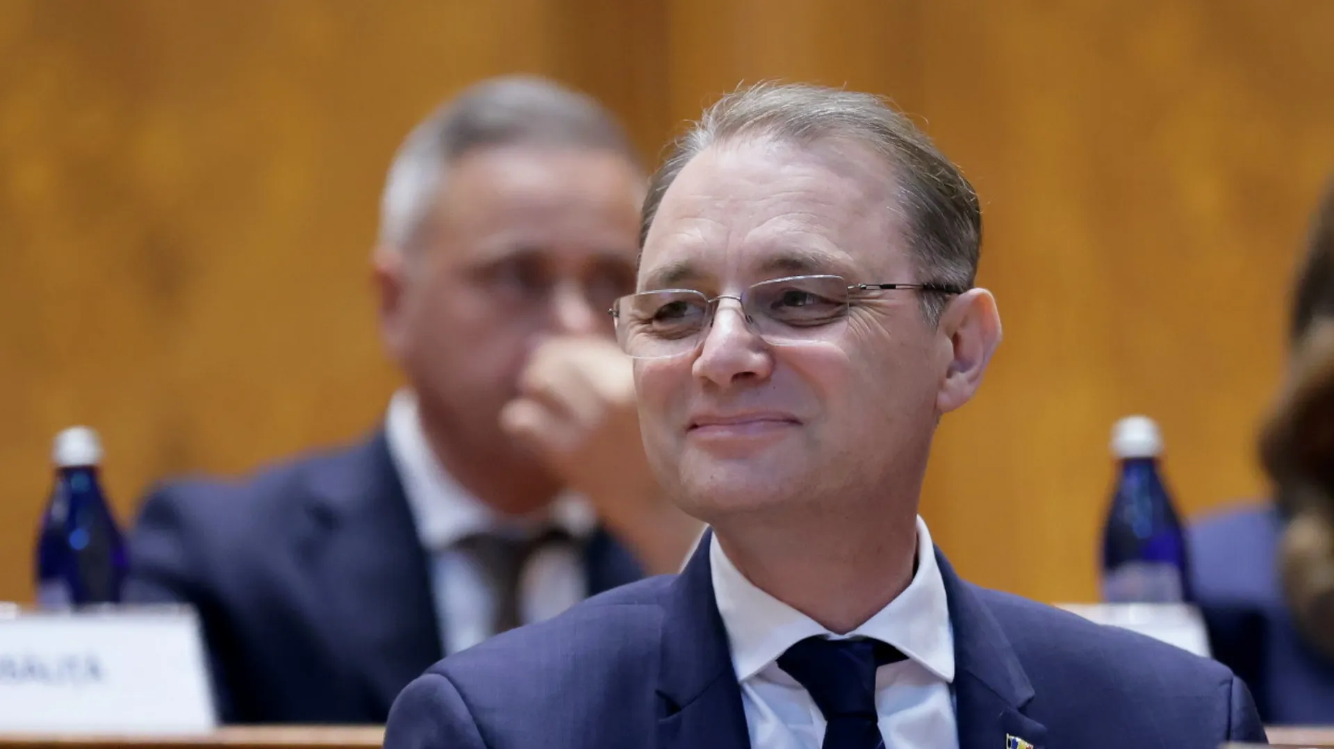 Luca Niculescu novi je premijer Rumunije, analitičari smatraju da će mu vlada biti kratkog vijeka