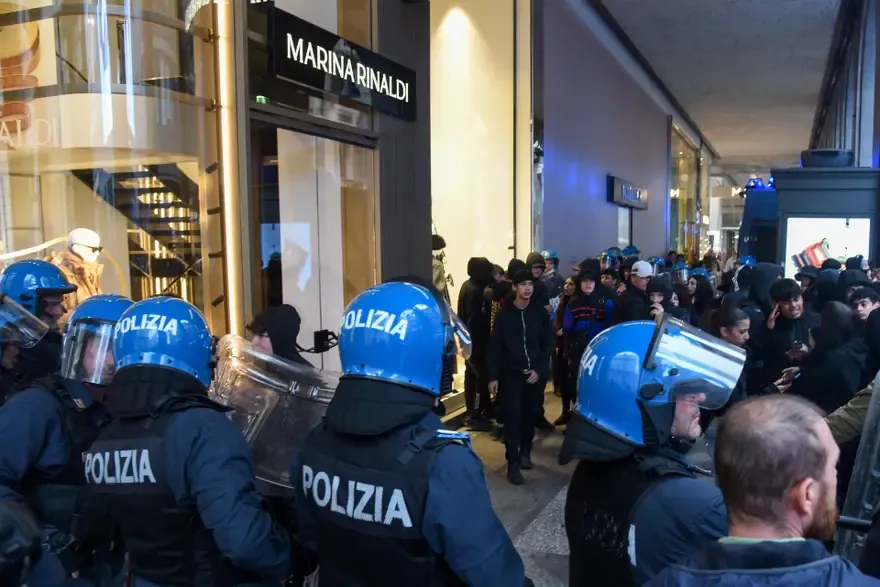 Italija najavljuje nove sigurnosne mjere nakon nereda u Milanu i raspoređuje vojsku
