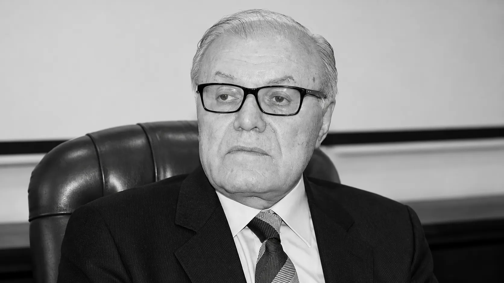 Preminuo Asim Kurjak