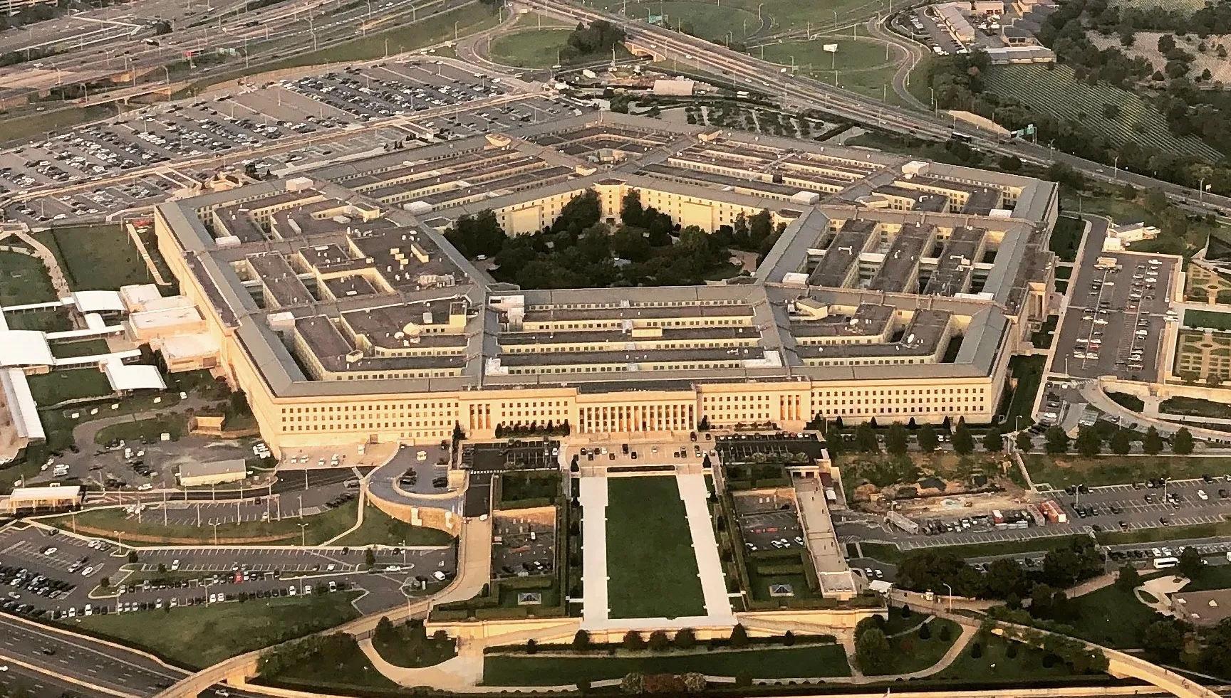 Pentagon: Troškovi u ratu s Iranom porasli na više od 47 milijardi dolara