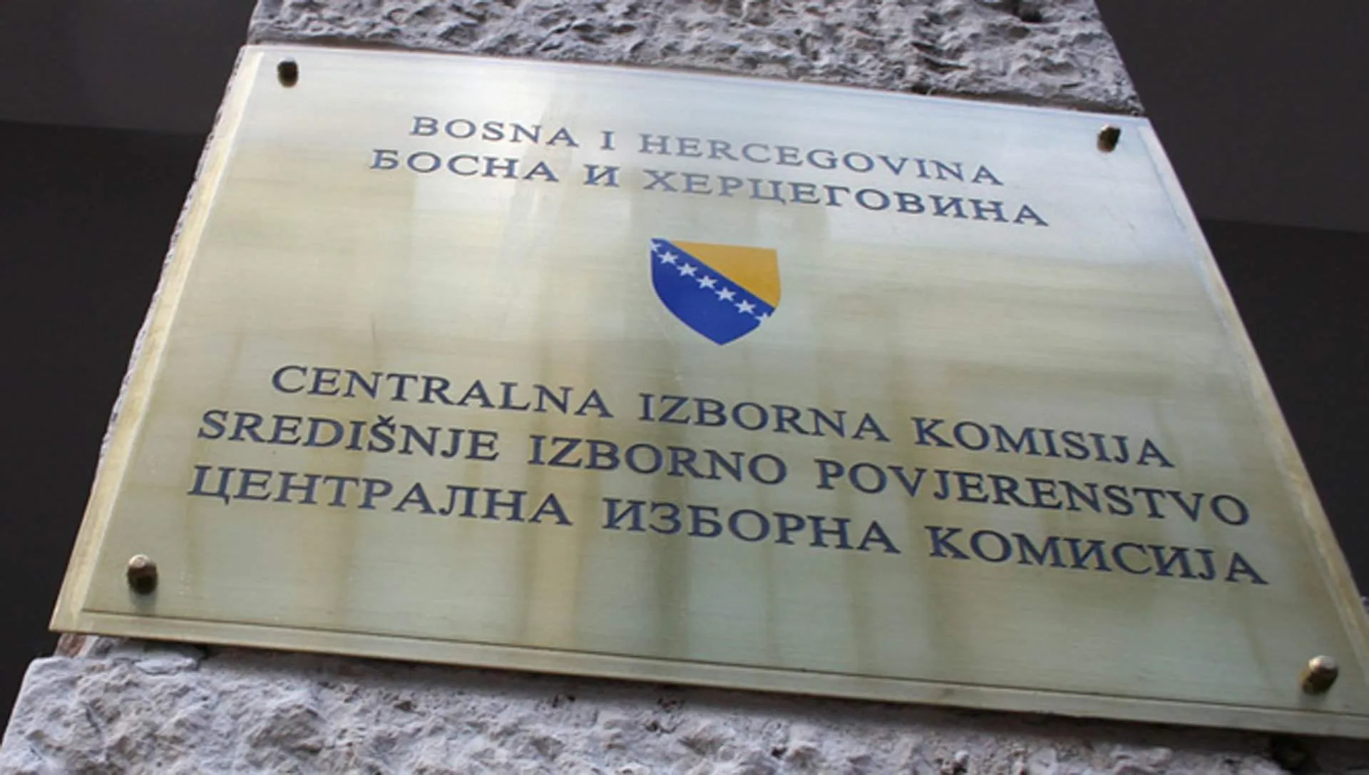 CIK BiH naložio ponovno brojanje glasačkih listića za više biračkih mjesta u USK