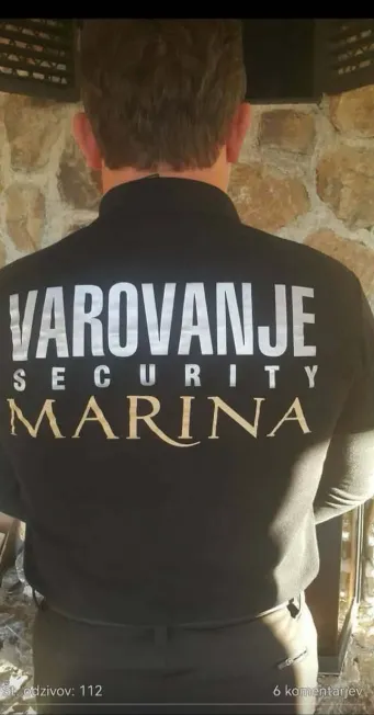 Mitja Vehovec kot varnostnik v razvpiti Marini. (Foto: Posnetek zaslona- Javno dostopni FB profil Mitja Vehovec)