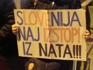 Shod pred zabavo v DZ