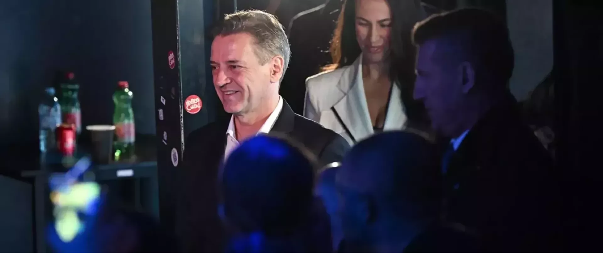 Tragikomična uganka, kje je Golob, se nadaljuje, nenavadno izginotje premierja pa naj bi bilo njegovo zasebno življenje