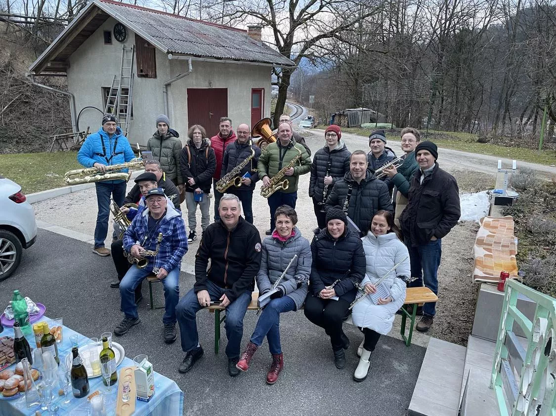 Teden smo začeli res veselo: naš dolgoletni član klarinetist Branko danes praznuje okrogel jubilej