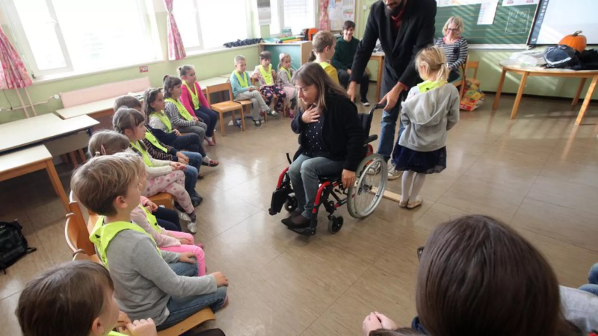 Ali se lahko invalidsko upokojen posameznik ponovno zaposli?