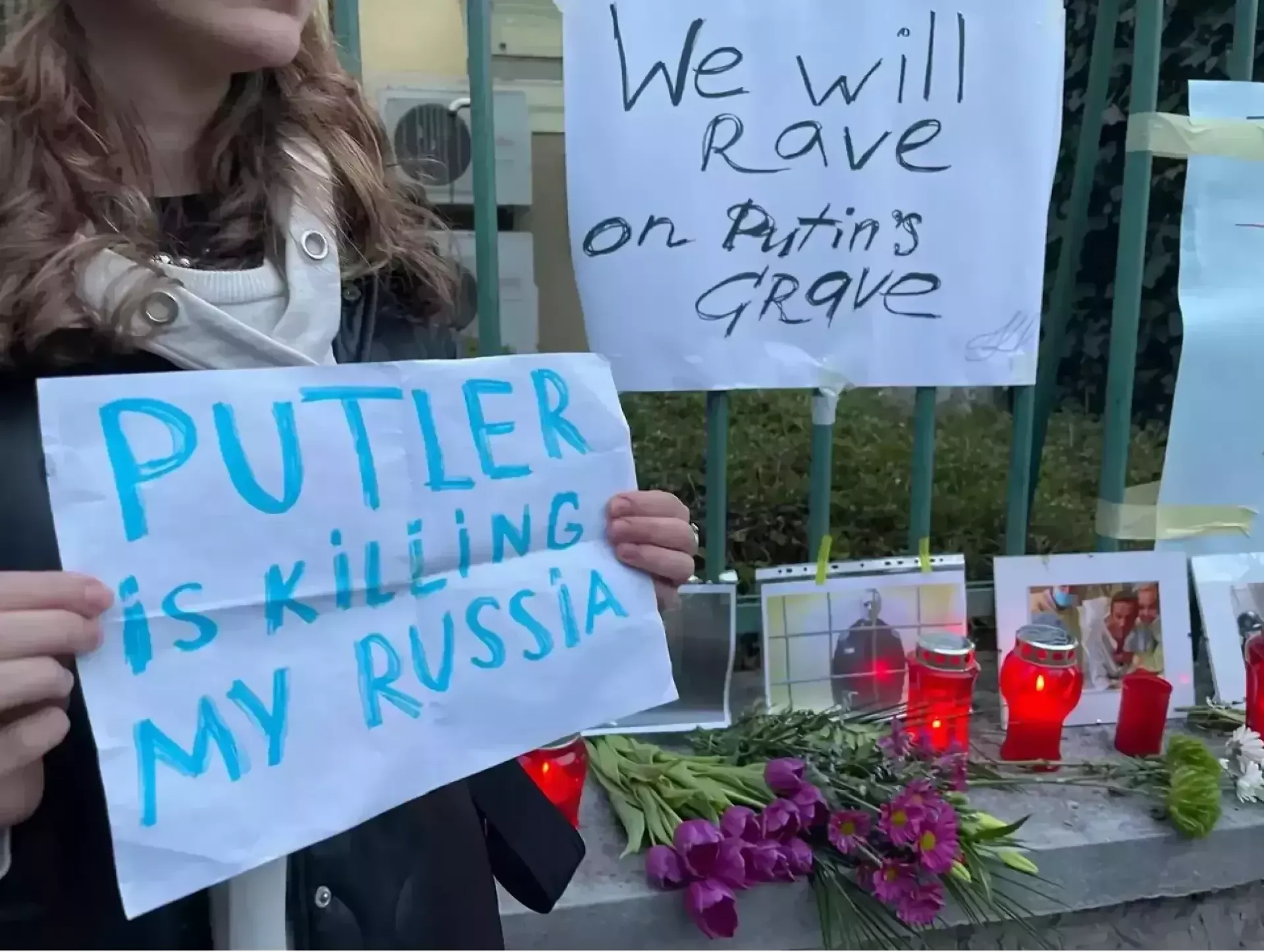 REŠITEV JE PREPROSTA: 
PRENEHATI KUPOVATI KARKOLI OD RUSIJE (1)
