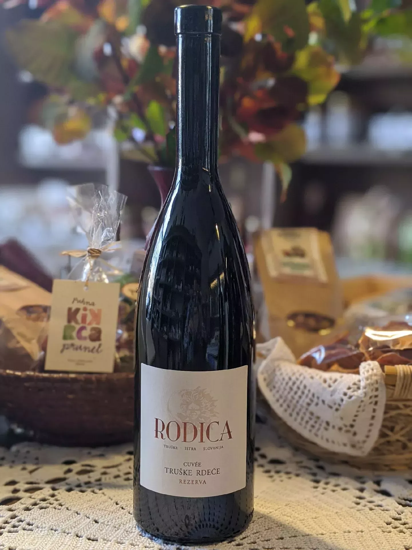 Truške rdeče Rodica 0,75 l- kakovostno vino ZGP