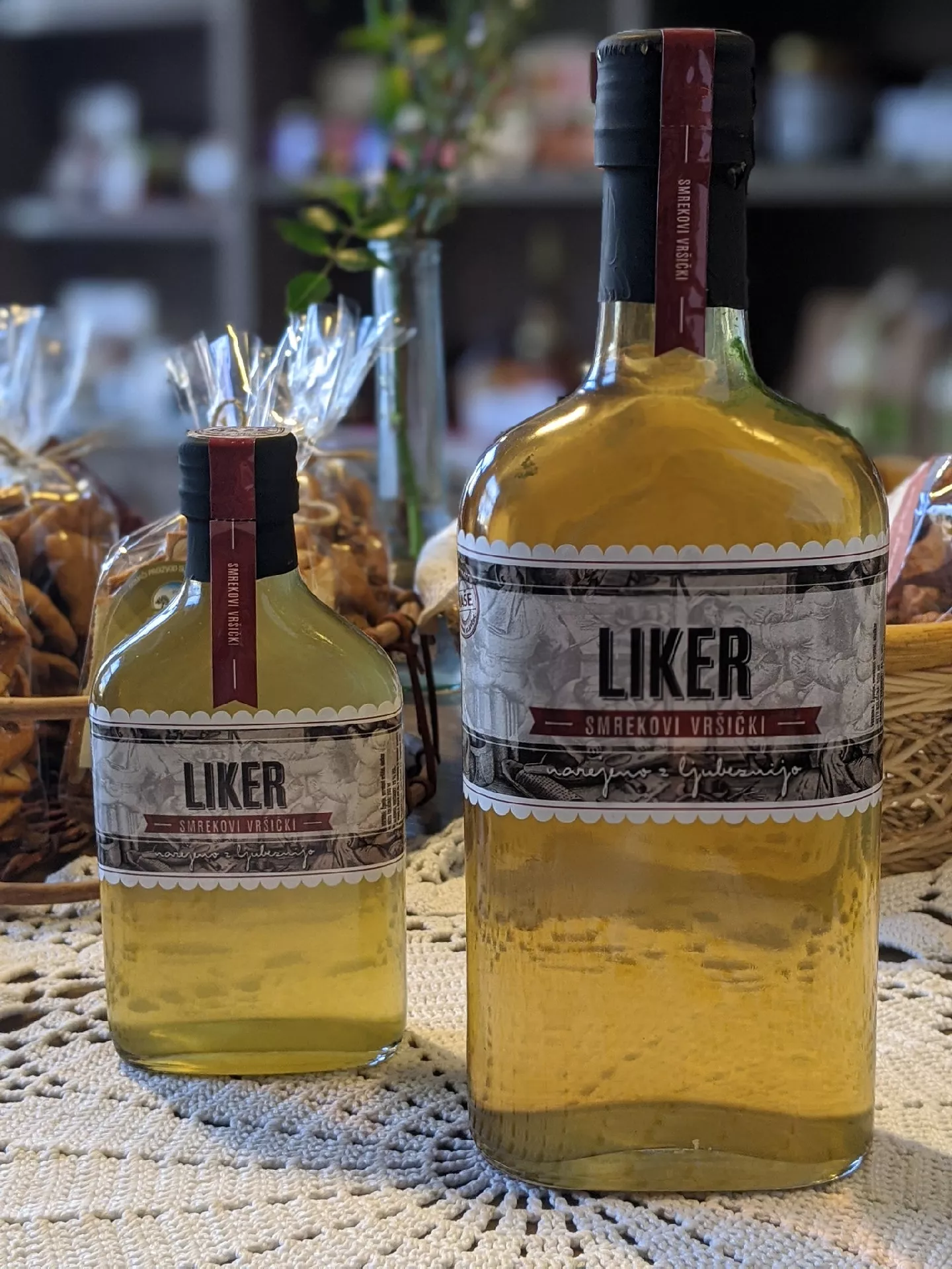 Liker iz smrekovih vršičkov 500ml, 200ml