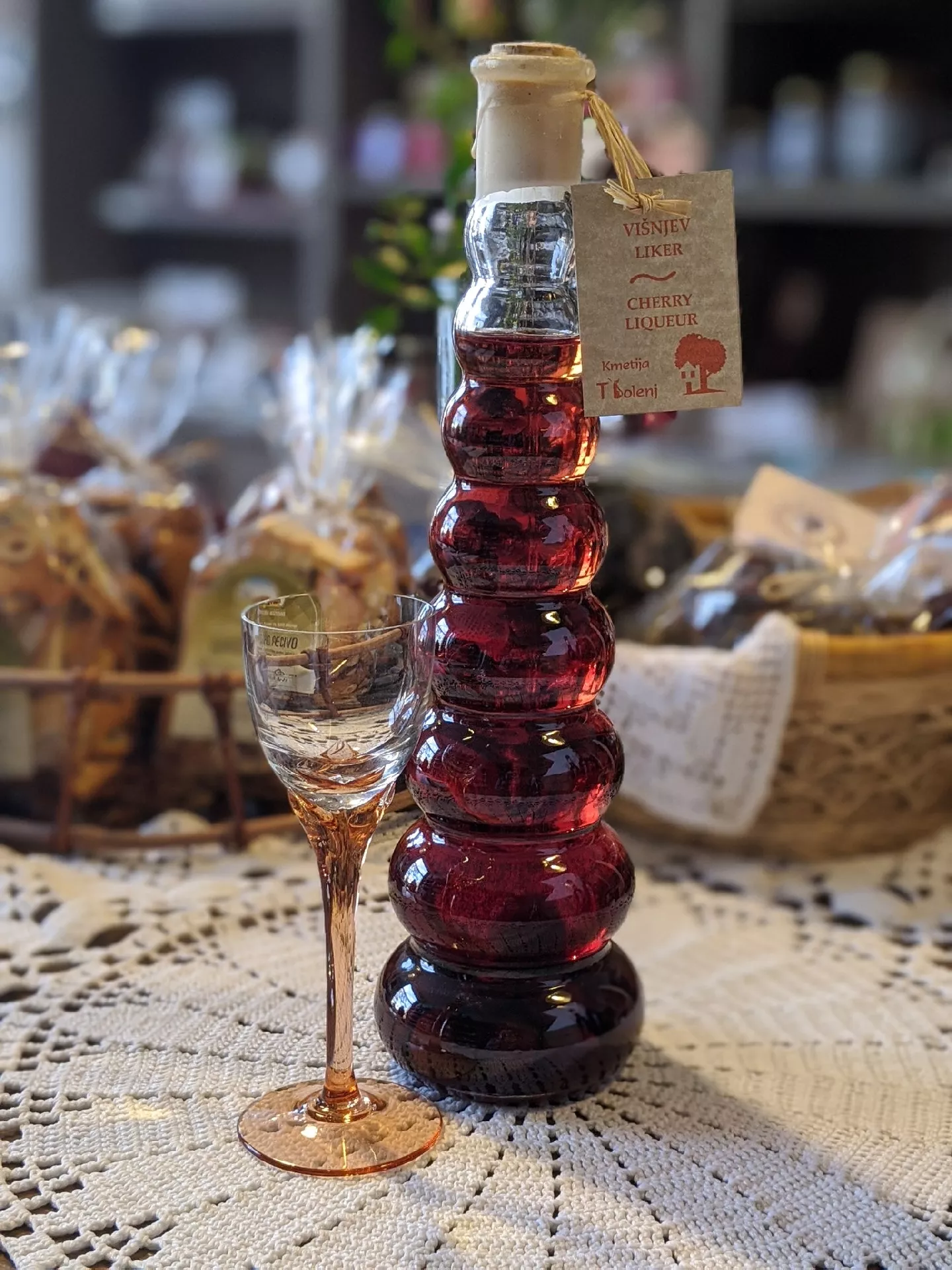 Višnjev liker 350ml