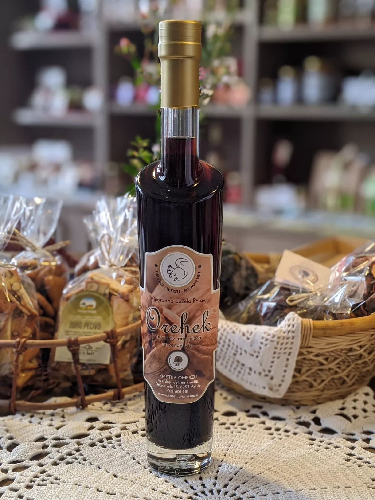 Orehovo vino 350ml, 200ml - 2