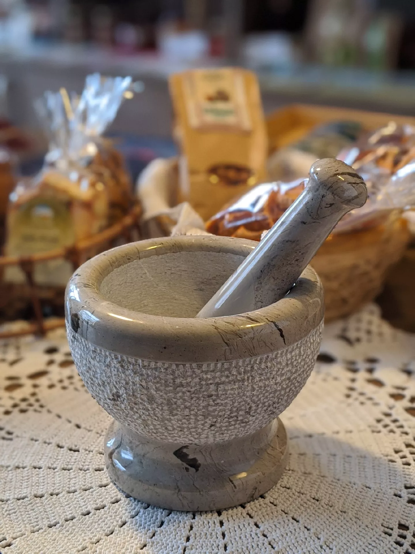 Kamniti terilnik, večji