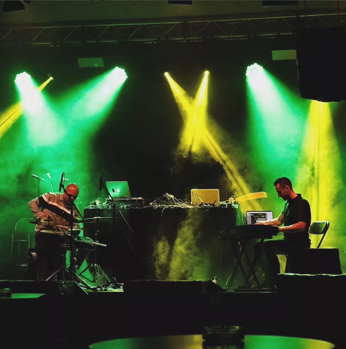 SOZVOČJA SVETA: DUO HARMELOGIC