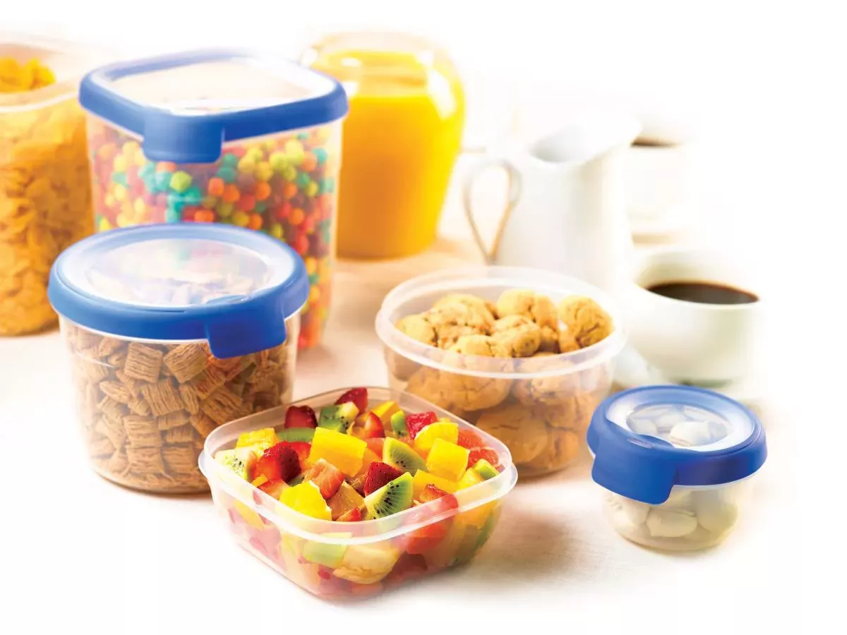 4 razlogi, zakaj morate takoj nehati uporabljati plastične posode