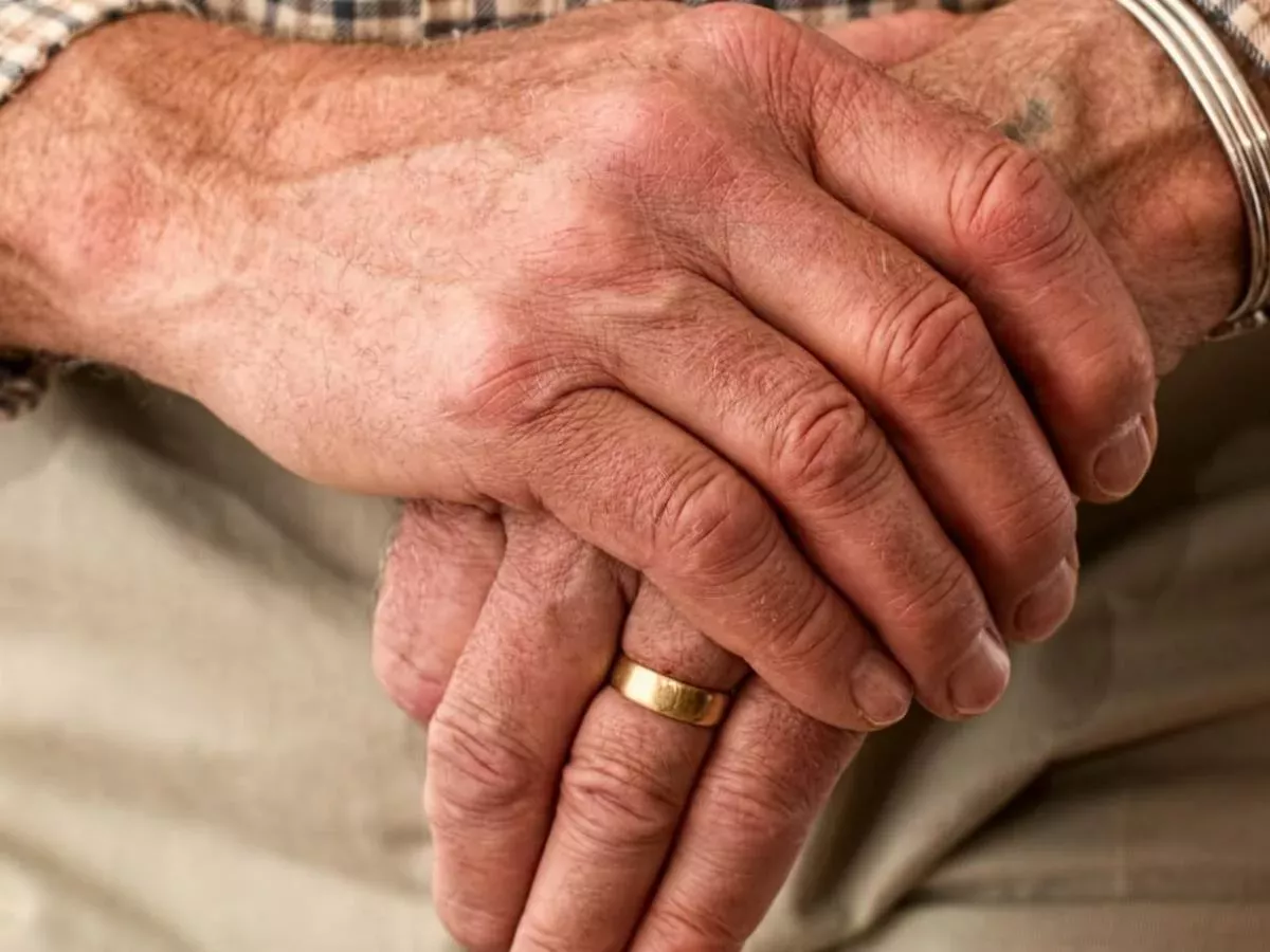 Ali način tipkanja lahko razkrije Parkinsonovo bolezen?