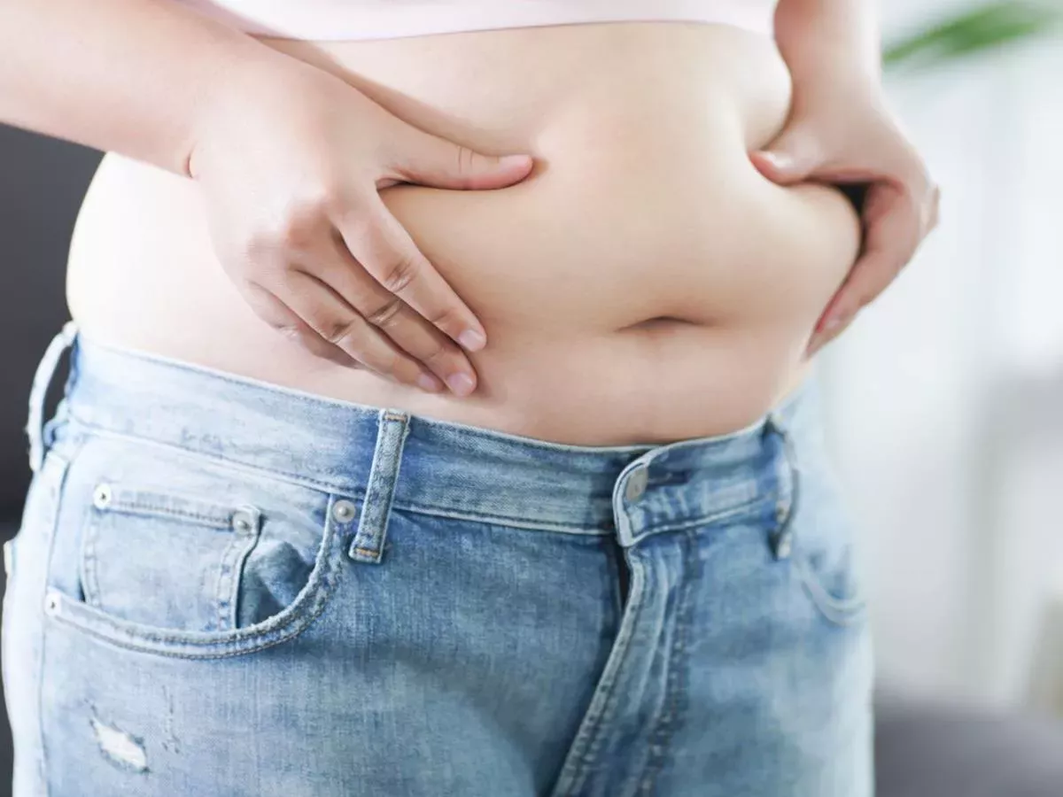 5 razlogov, zakaj se redite v trebuh