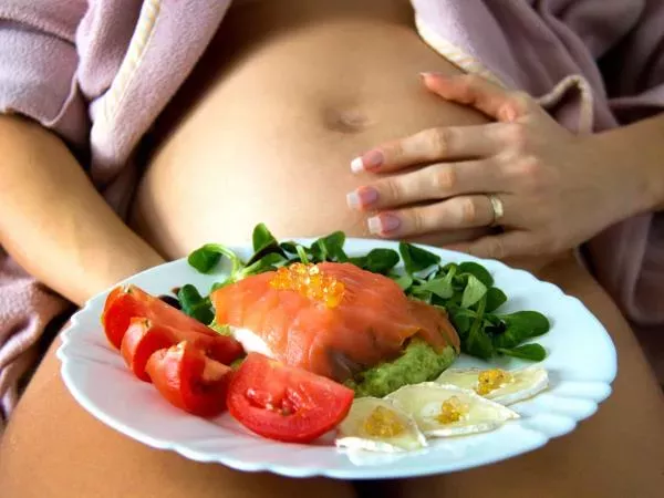 19 živil za raven trebuh