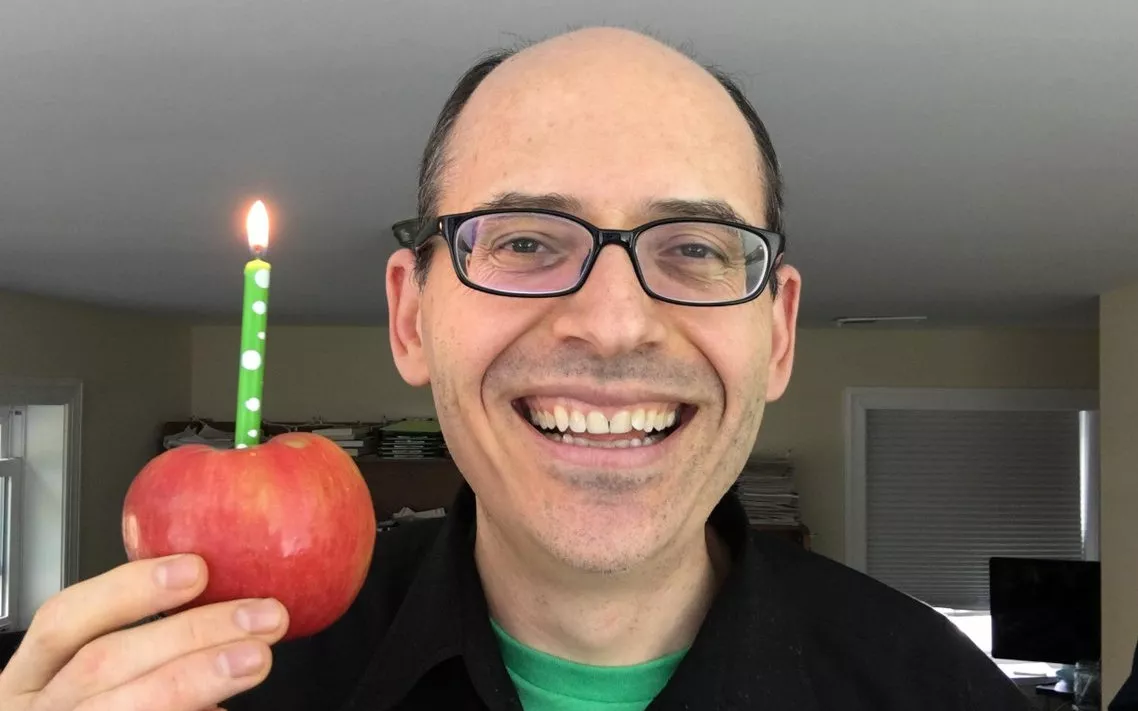 NASVETI DR. MICHAELA GREGERJA – Proti staranju: omejevanje beljakovin