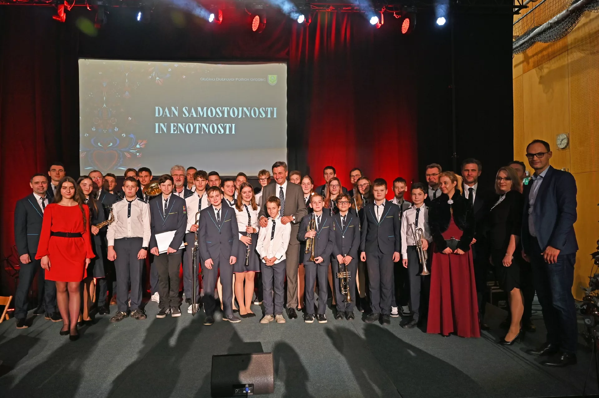 Na občinski prireditvi ob dnevu Samostojnosti in enotnosti na Dobrovi