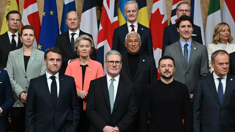 "DEMOKRACIJA JE SISTEM VLADAVINE V KATEREM JE DRŽAVNA OBLAST V ROKAH LJUDSTVA ALI SPLOŠNEGA PREBIVALSTVA DRŽAVE"