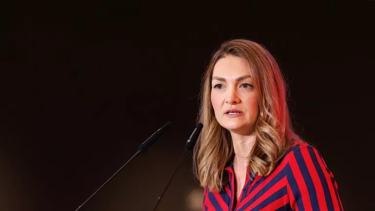 OBSTAJA VERJETNOST, DA SMO OGROŽENI