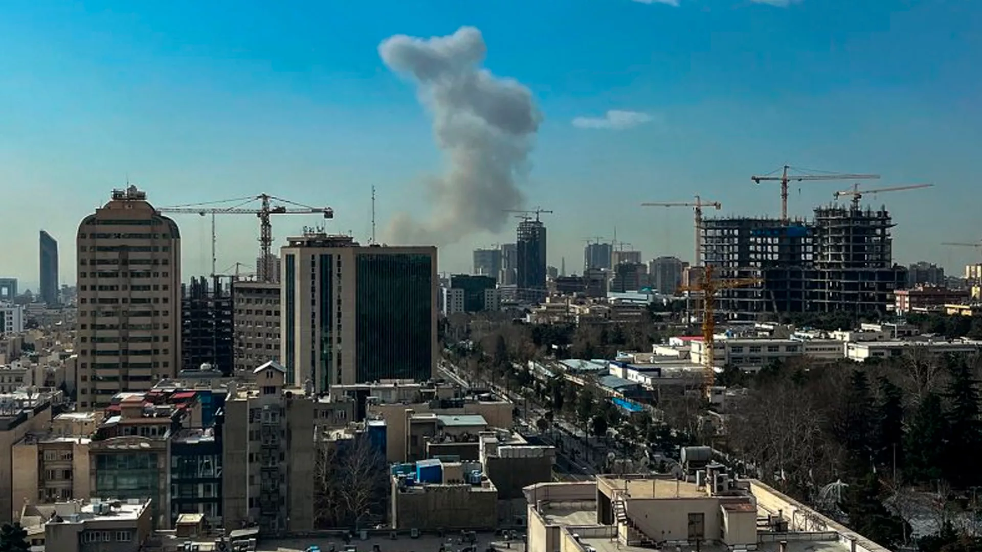 PRI NAS, V DEMOKRACIJI, SMO ODPRTI ZA VSE IN NI CENZURE ...