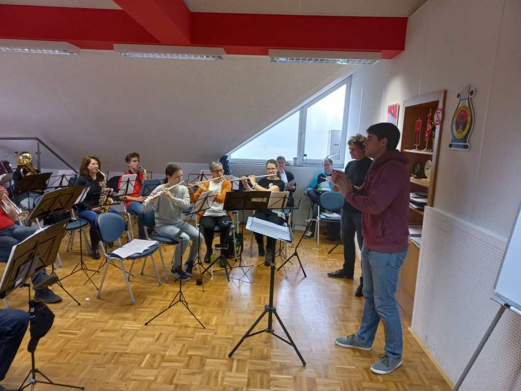 
				Delo na dirigentski šoli			